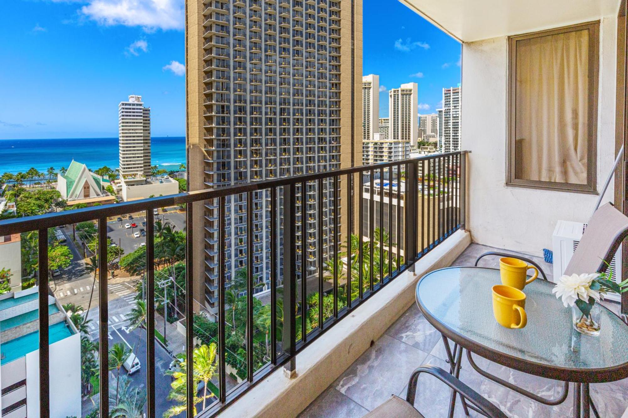 Renovated Ocean View Suite, Near Beach, Free Parking Honolulu Exteriör bild